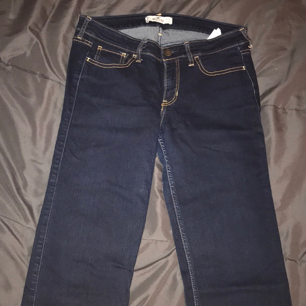 Hollister No holes Jeans